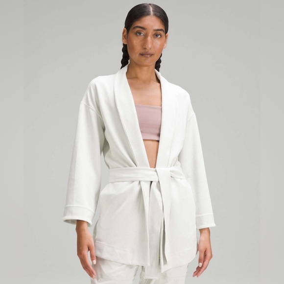 lululemon athletica Jackets & Blazers - NWT Lululemon Ribbed Softstreme Belted Wrap